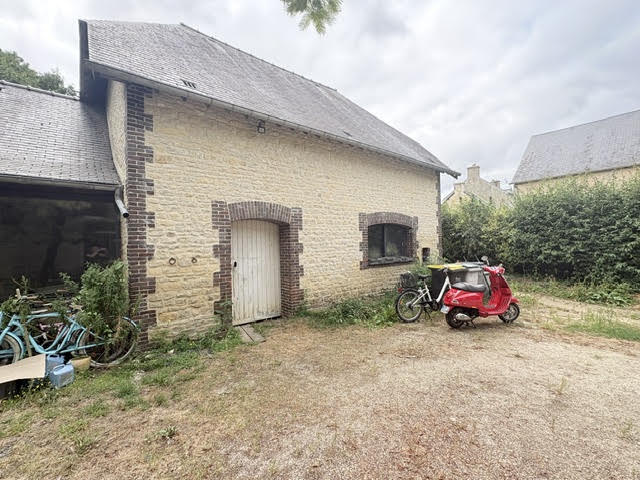 Maison en pierre avec dépendances – Portes de Bayeux