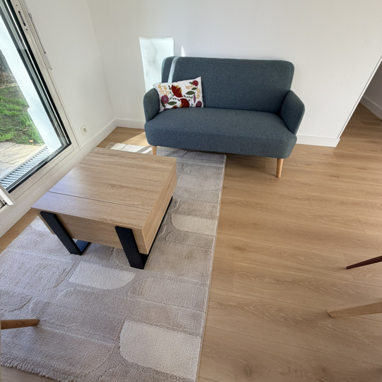 CAEN HAIE VIGNE T2 Meublé 34 m2 + jardin + parking