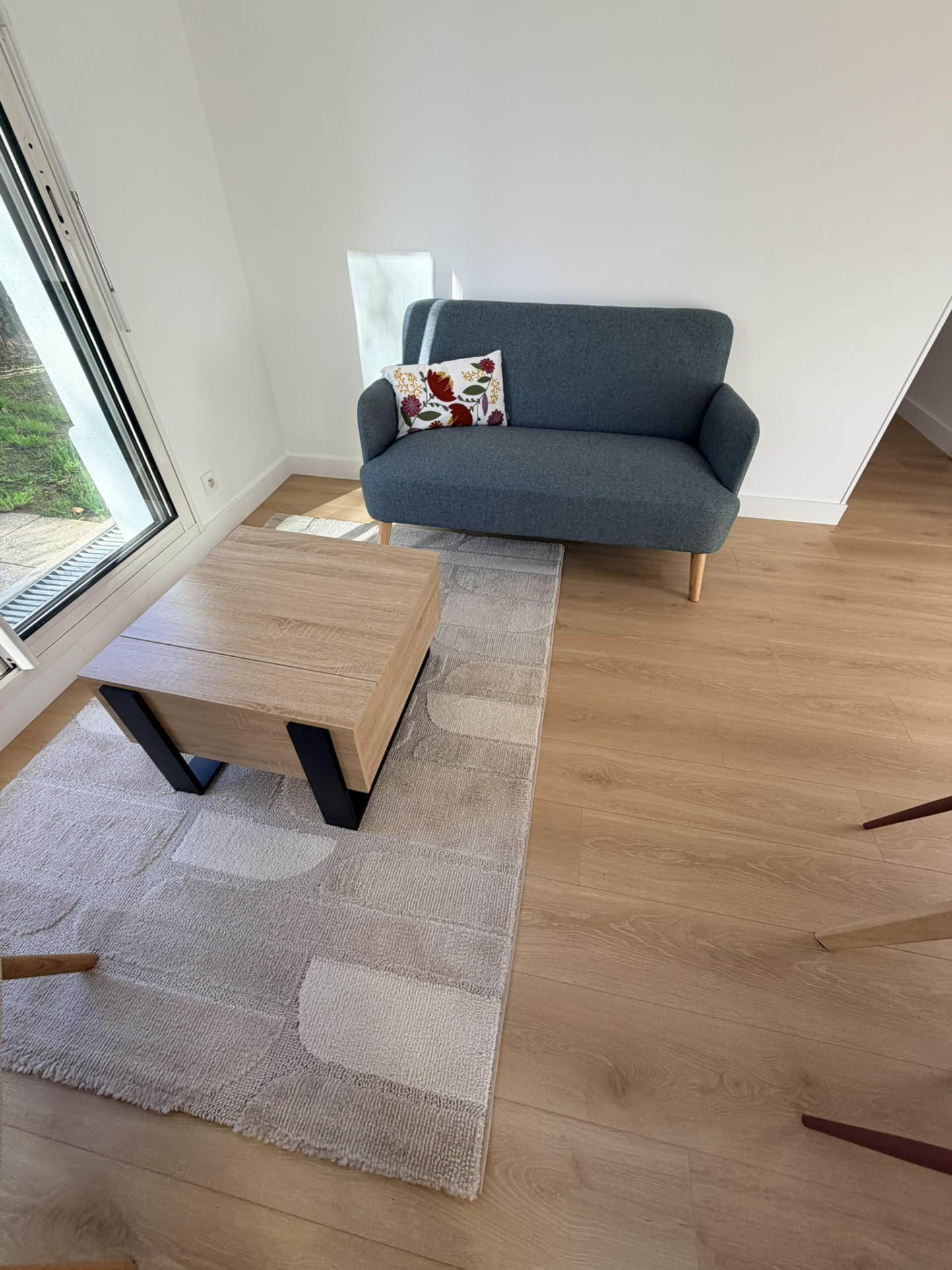 CAEN HAIE VIGNE T2 Meublé 34 m2 + jardin + parking