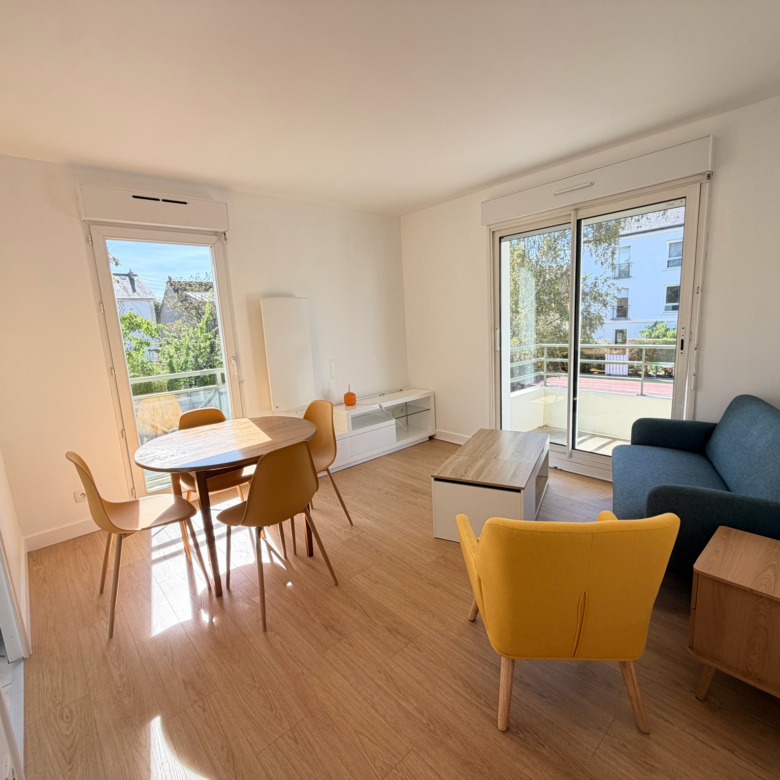 CAEN HAIE VIGNE T2 Meublé 34 m2 + jardin + parking