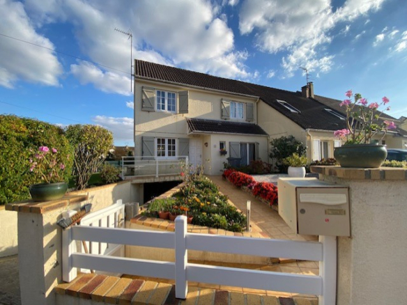 EXCLUSIVITE – VENTE A TERME 15 ANS OCCUPEE A VIE   MAISON T5 AVEC JARDIN A LOUVIGNY
